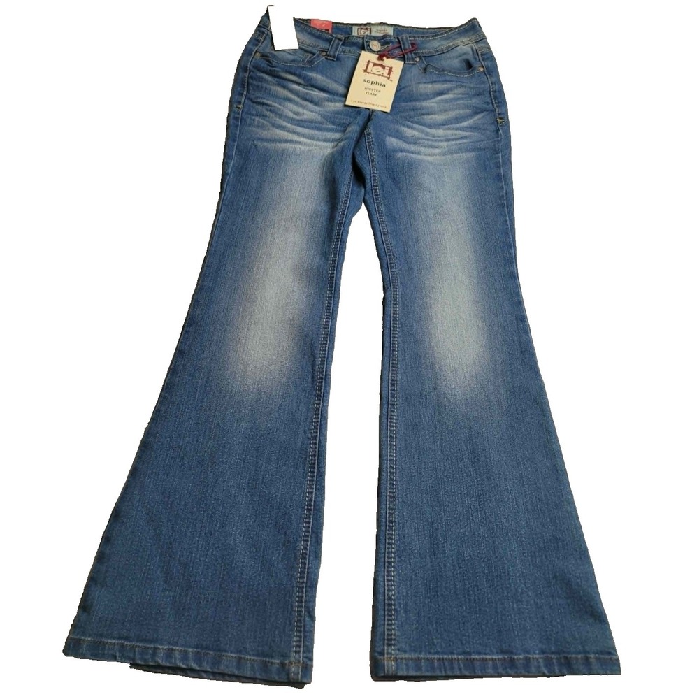 NEW LEI Sophia Hipster Flare Denim Jeans Juniors 5 Short Y2K NEW